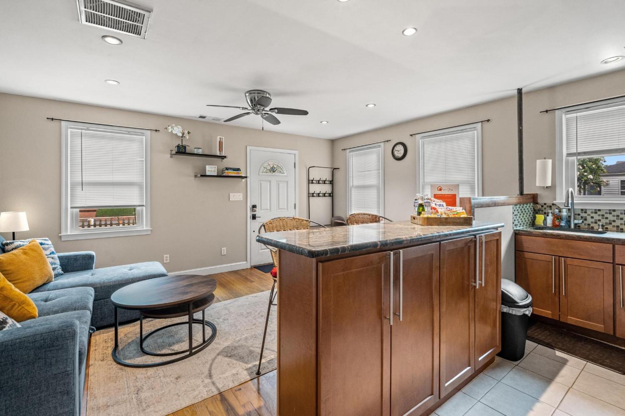 2 Bed Townhouse: Minutes From Dca-National Airport Villa Alexandria Buitenkant foto